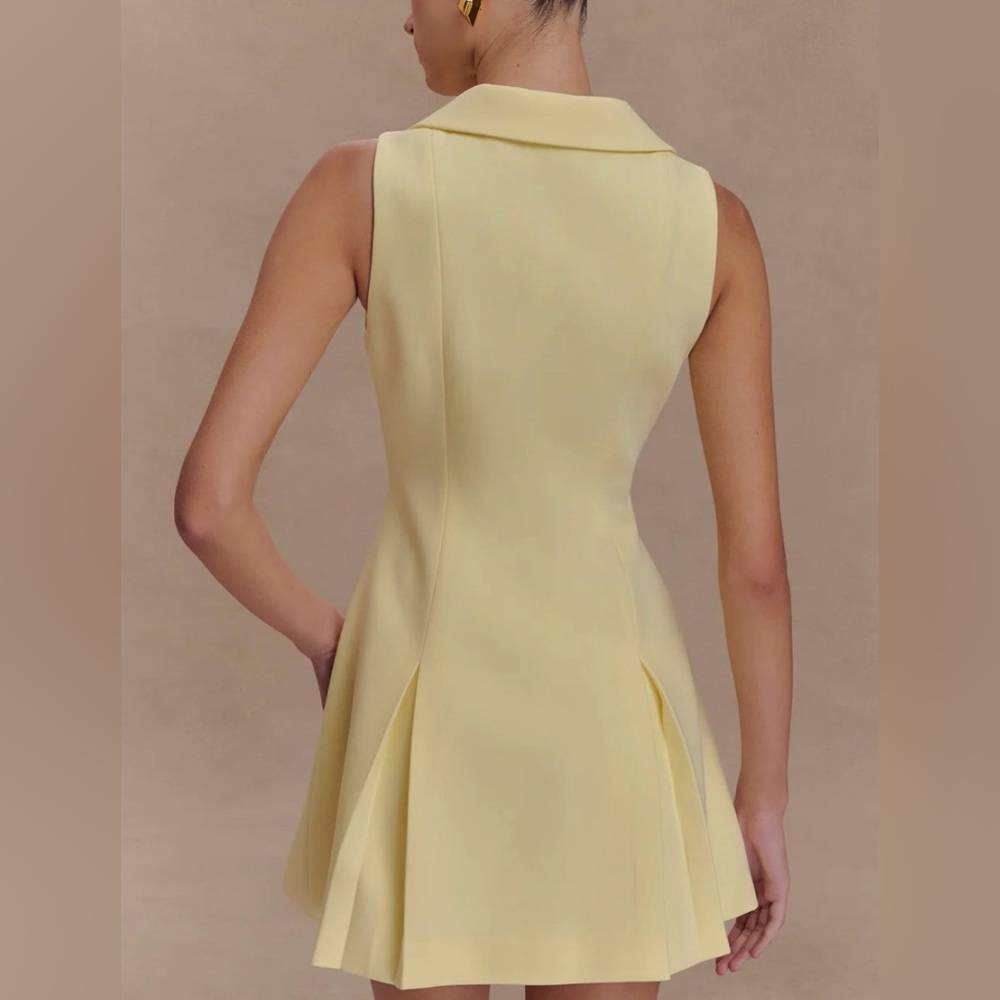 Meshki Pale Yellow Button-Front Mini Dress - Picture 4 of 6